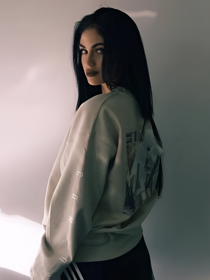 Индивидуалка Арина, доступна для личного знакомства от 5000 руб